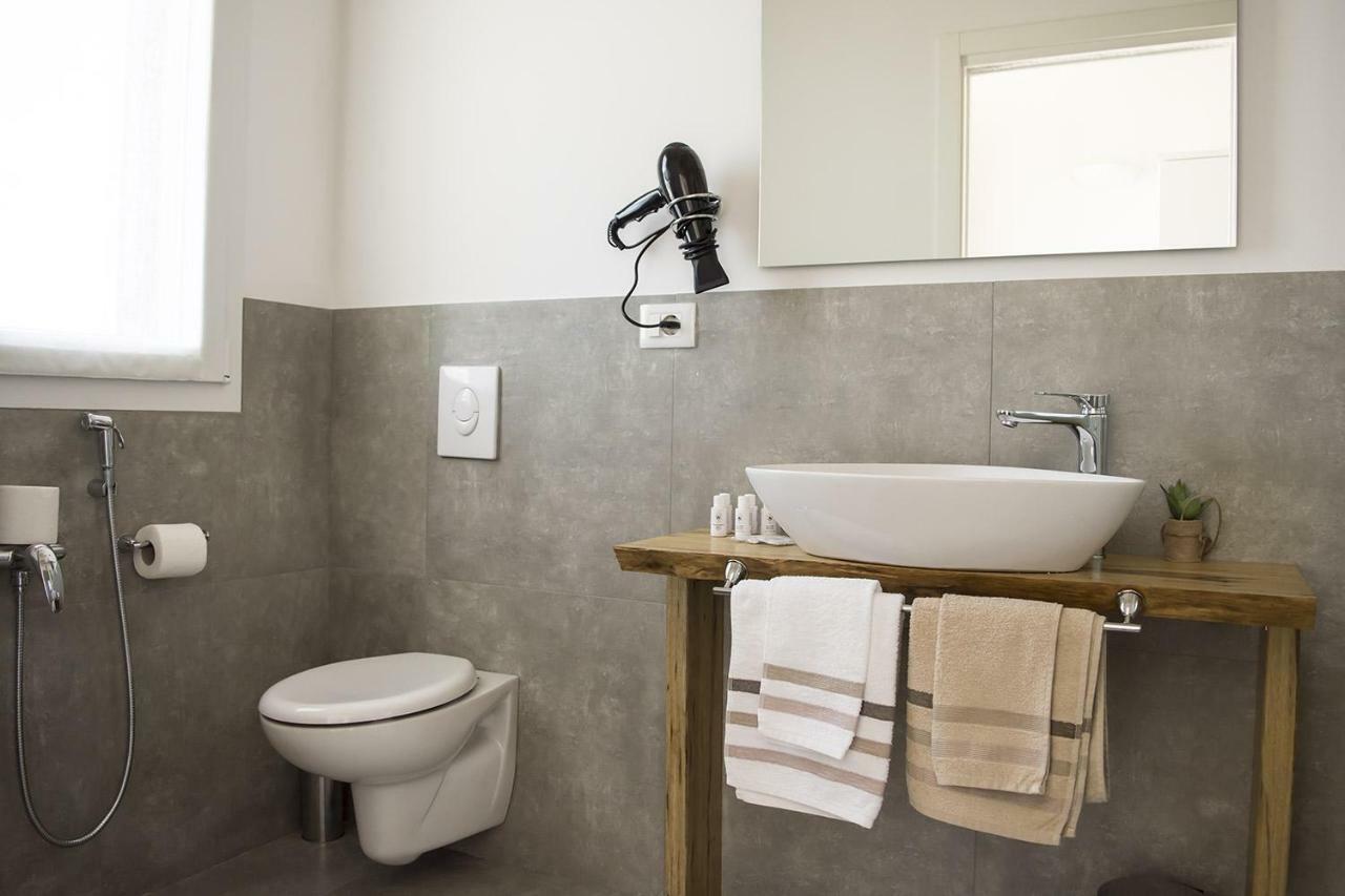 Home Suites Home Salionze Exterior foto