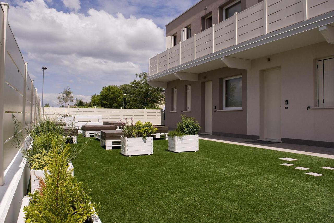 Home Suites Home Salionze Exterior foto